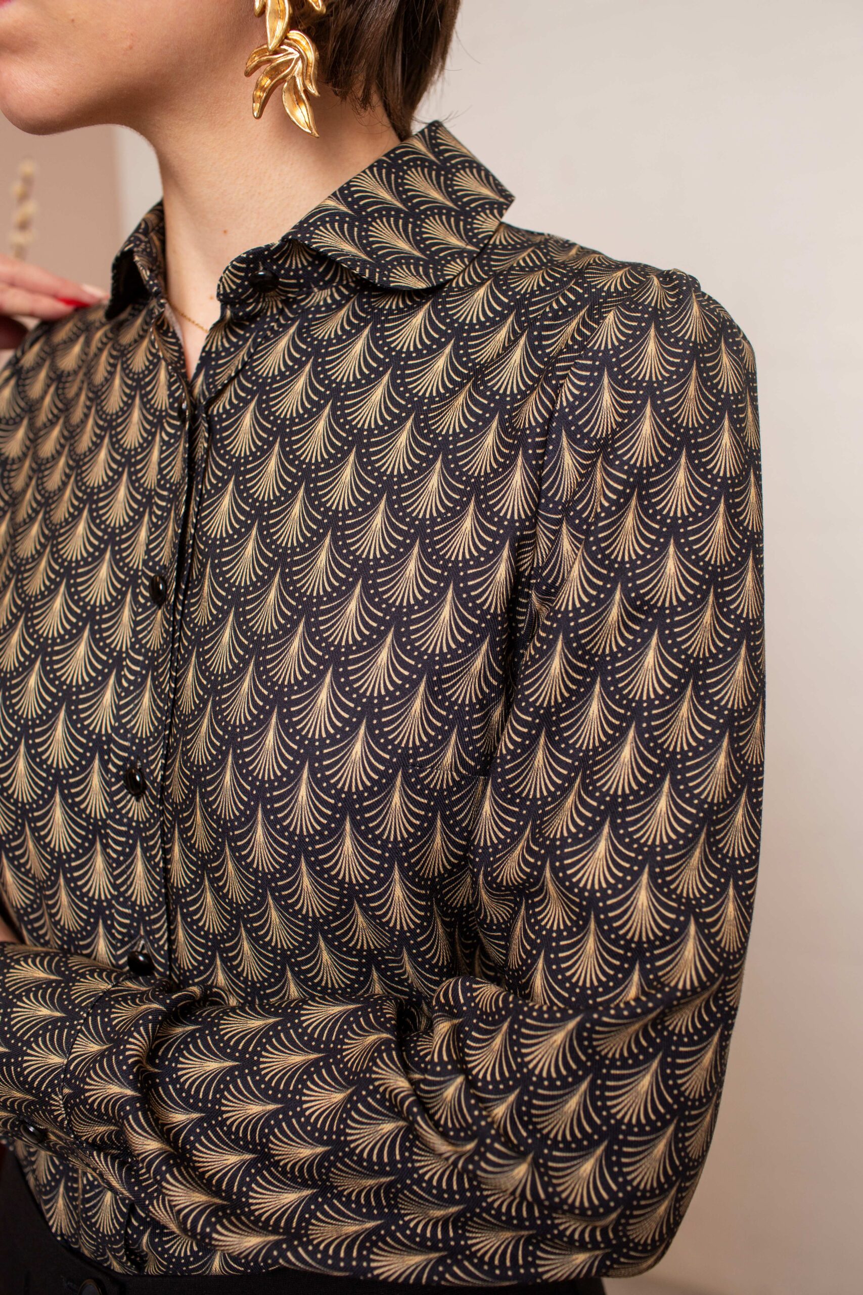 art-deco-print-blouse-very-cherry