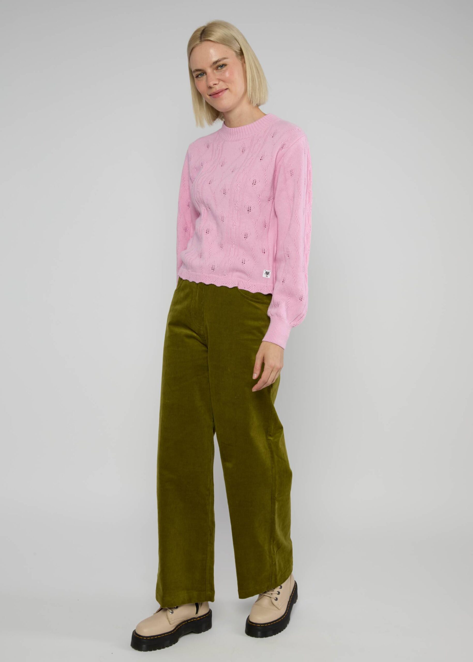 blutsgeschwister_fine_craft_crew_soft_cold_pink_strickpullover_rosa_182960_383699