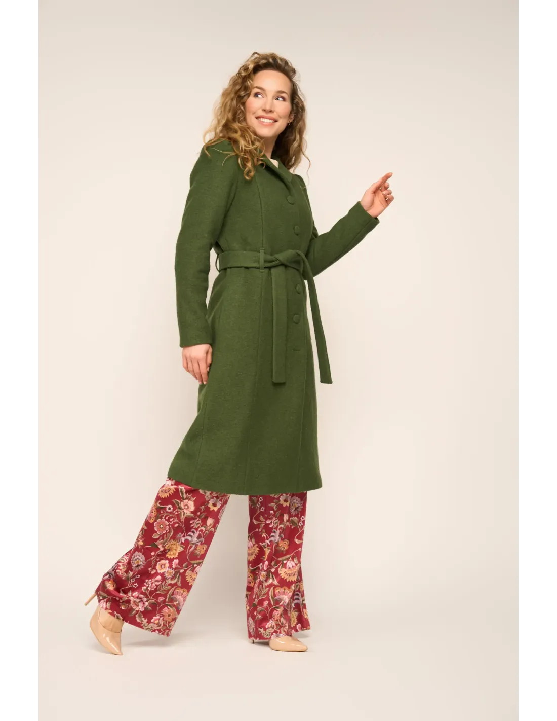 very-cherry-dahlia-coat-fern-green-boiled-wool (3)
