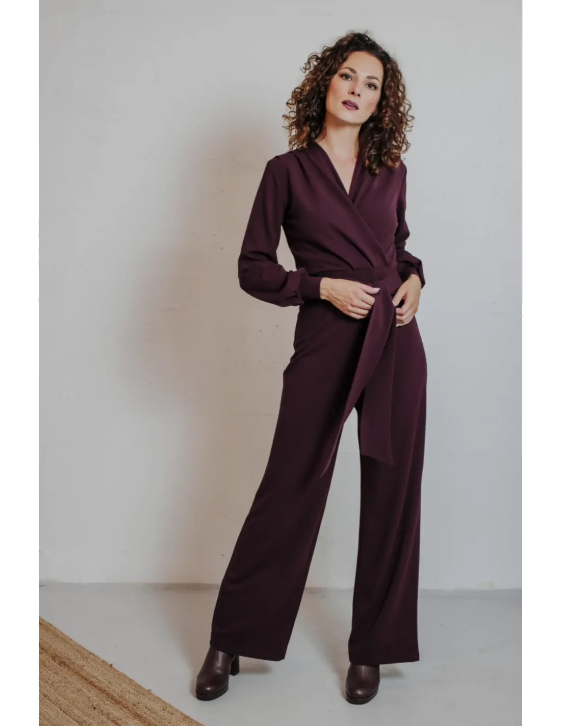 very-cherry-emmylou-jumpsuit-wine-jersey-crepe (6)